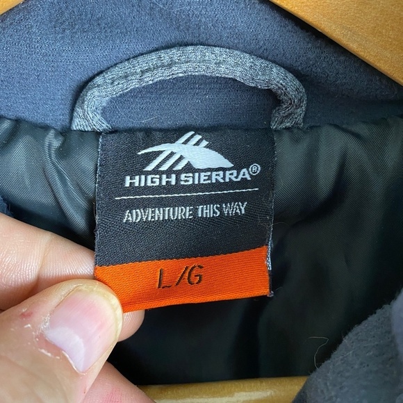 High Sierra Women's Gray Outdoors Insulated Hiking / Camping Zip Up Vest Large - Picture 2 of 15